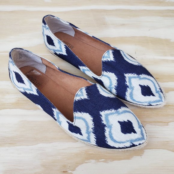 Seychelles Shoes - Seychelles Pointy Toe Ikat Espadrille Flats - 8.5